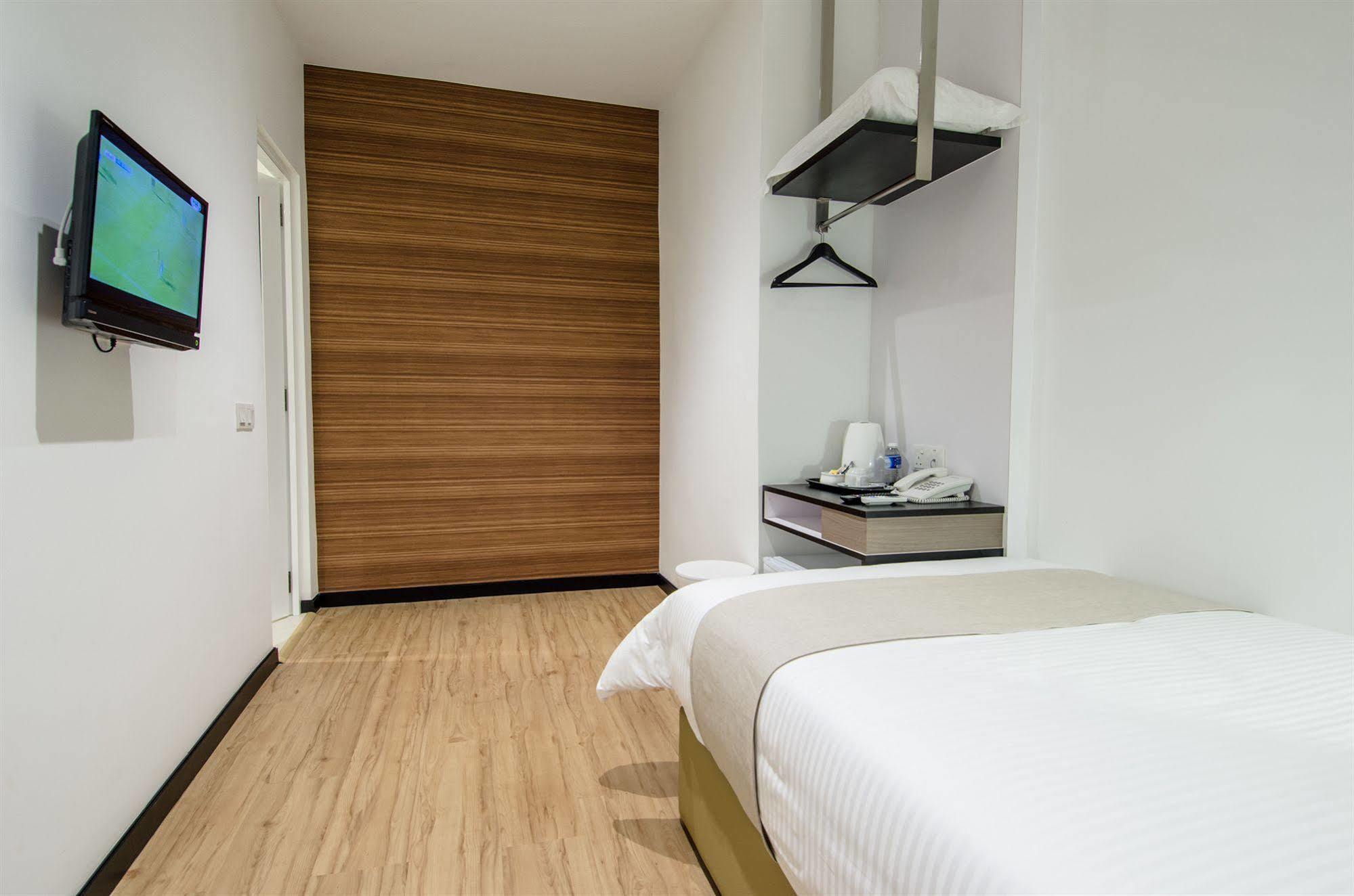 12Fly Hotel Kuala Lumpur Exterior photo